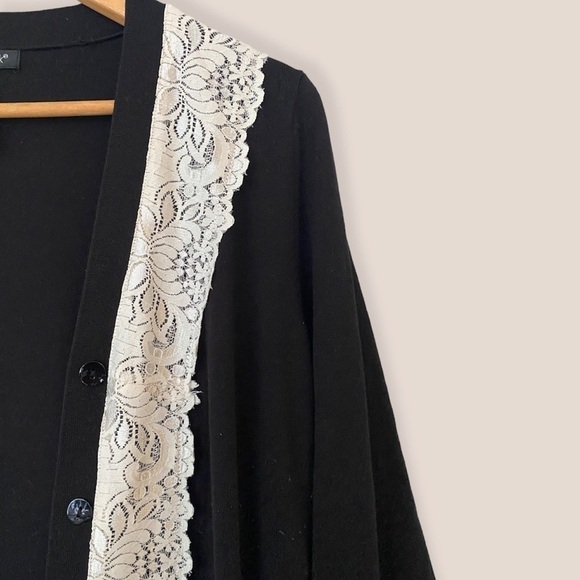 August Silk Black White Lace Cardigan - Picture 4 of 6